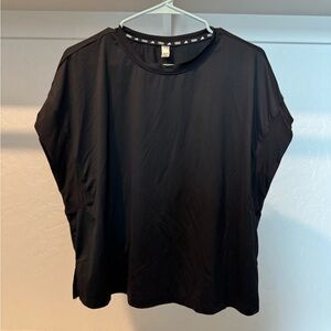 Black Women's Athletic addidas cropped Top